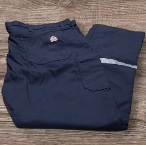 MEN'S BULWARK FLAME RESISTANT CARGO POCKET WORK PANTS